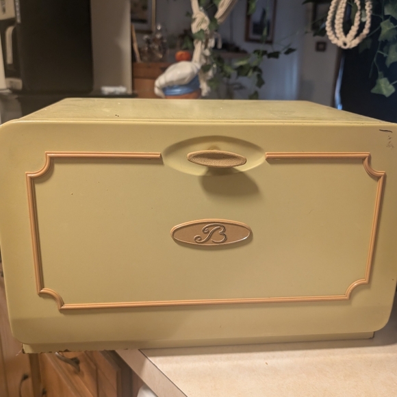 Vintage EKCO Metal Bread Box - Picture 9 of 12